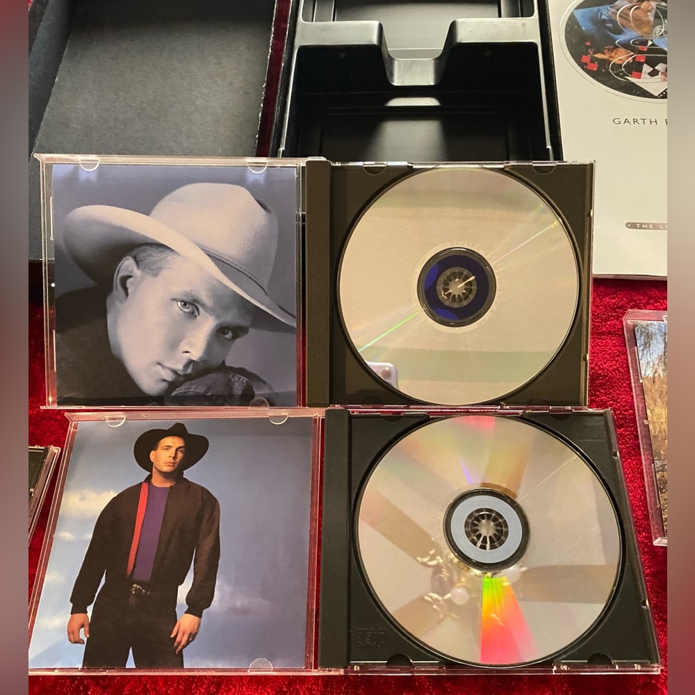 Garth Brooks The Limited Edition CD Collection All CDs Perfect Never Listened to - Picture 9 of 10